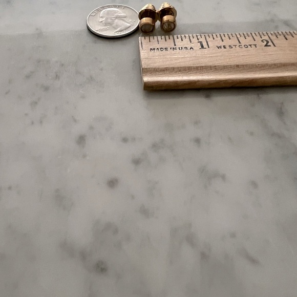 Dean Davidson Signature Small Knock Out Studs, Rainbow Moonstone semi-precious - Picture 6 of 6